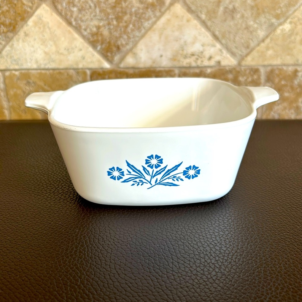 Vintage Corningware Blue Cornflower P-43-B  Dish